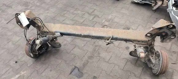 Dacia Dokker Rear axle beam 555110548R
