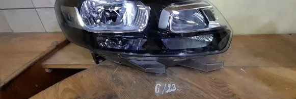 Opel Vivaro Headlight/headlamp 056516181321