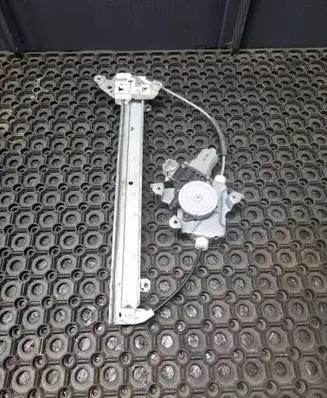 Nissan Juke I F15 Front door electric window regulator EANCEC084 E6B3388