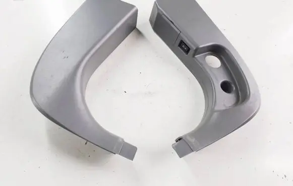 BMW 5 E60 E61 Foot area side trim 