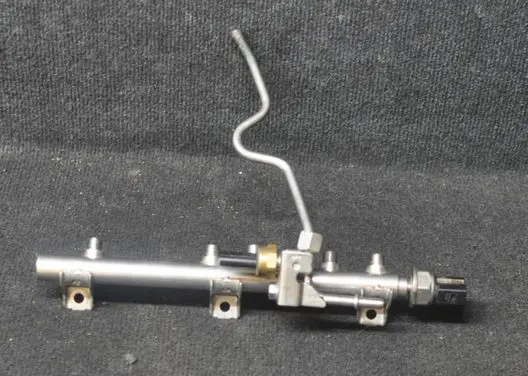 BMW 3 E90 E91 Fuel main line pipe 7537319