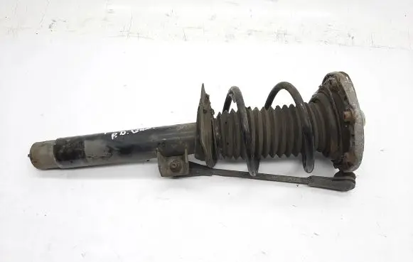 BMW 4 F32 F33 Front shock absorber/damper 6856627