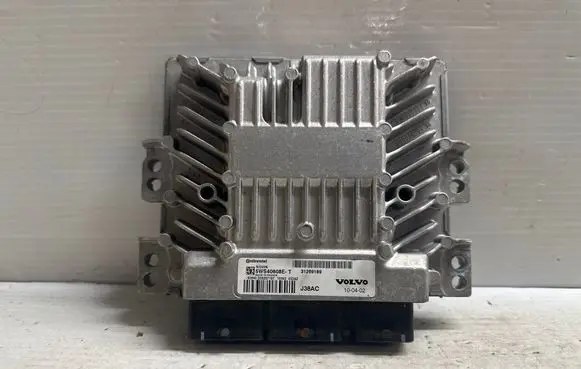 Volvo V70 Engine control unit/module 31269189