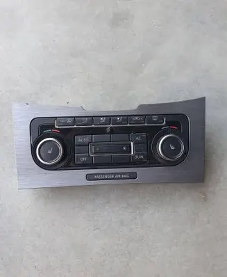 Volkswagen PASSAT B7 Climate control unit 5K0907044EA 5HB00974681 SW1010