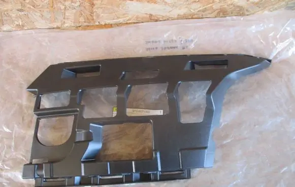 Skoda Superb B9 Front bumper mounting bracket 3P0807055