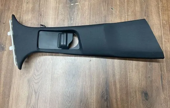 Mercedes-Benz E W213 (B) pillar trim (top) A2136900825 A2136900930