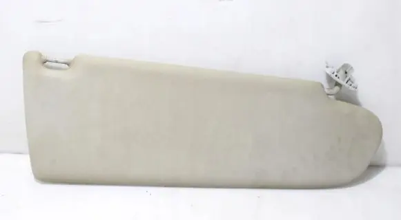 Sun visor clip/hook/bracket