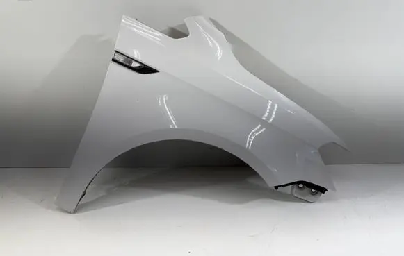 Volkswagen Caddy Fender