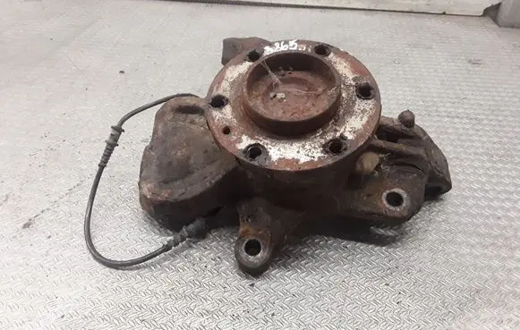 Volkswagen Crafter Front wheel hub spindle knuckle