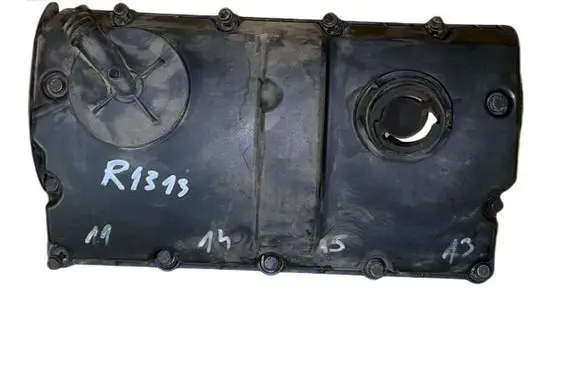 Volkswagen Golf IV Rocker cam cover 038103469