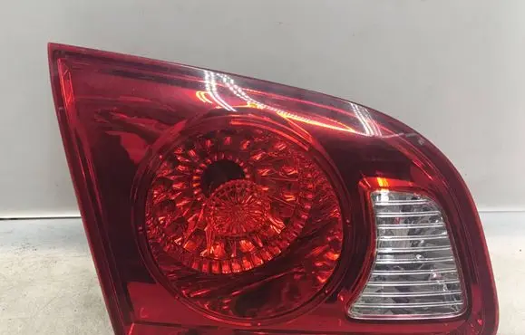 Hyundai Santa Fe Tailgate rear/tail lights 924052B000
