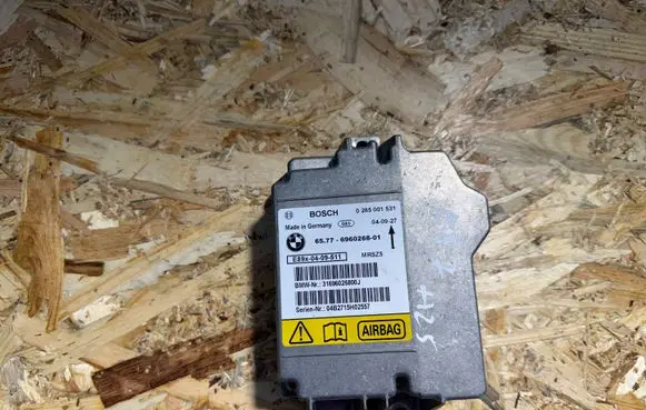 BMW 1 E81 E87 Airbag control unit/module 0285001531