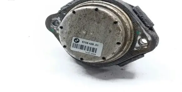 BMW X5 E53 Engine mount bracket 6758428