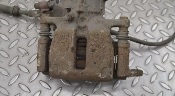 Audi A5 Sportback 8TA Rear brake caliper