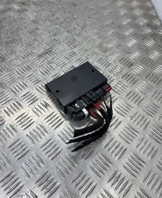 Audi A6 S6 C7 4G Tow bar trailer control unit/module 4G8907383B 5DS01110510
