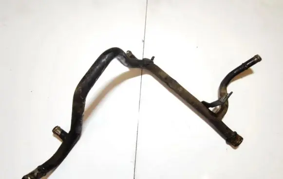Volkswagen Golf IV Engine coolant pipe/hose