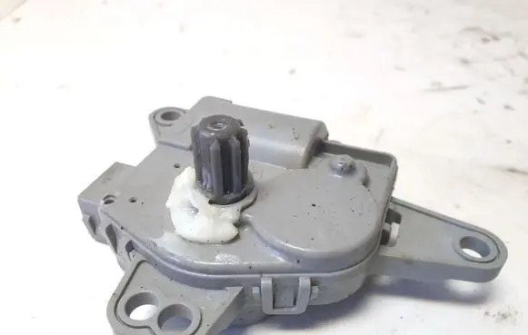 KIA Sorento Air flap motor/actuator EA1F0EDFAA02