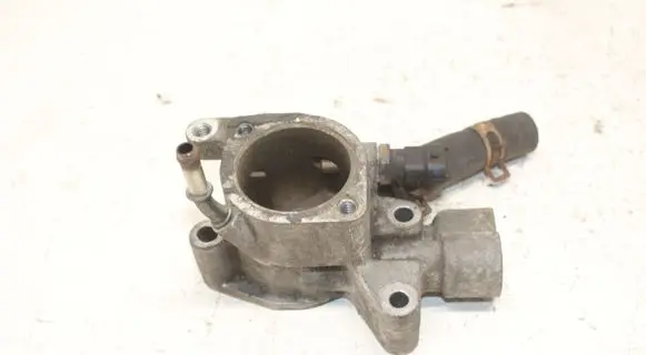 Opel Mokka Thermostat/thermostat housing 