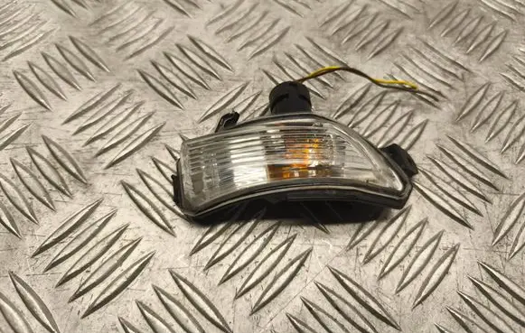 Skoda Fabia Mk3 (NJ) Mirror indicator light 6V0949102