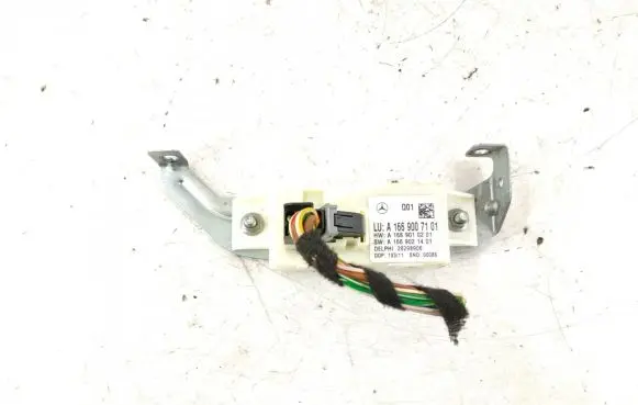 Mercedes-Benz C W204 Light module LCM 1669007101 1669003309