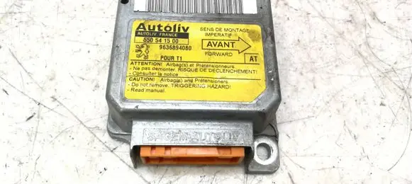 Peugeot 206 Airbag control unit/module 9636894080 550541500