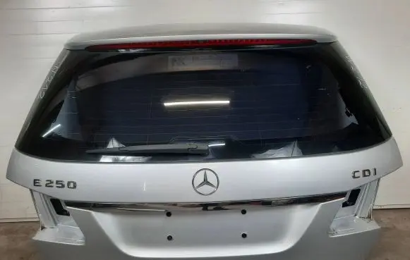 Mercedes-Benz E W212 Truck tailgate 