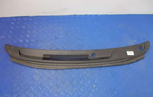 Suzuki Liana Wiper trim 72330-54G11