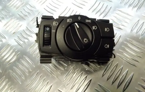 BMW 1 E81 E87 Light switch 693279204 33600101