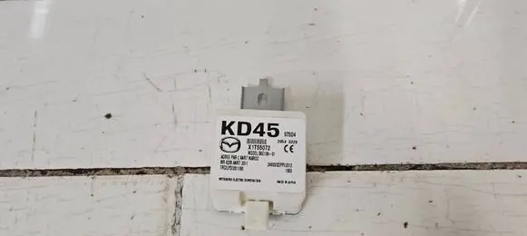 Mazda CX-5 Keyless (KESSY) go control unit/module X1T55072
