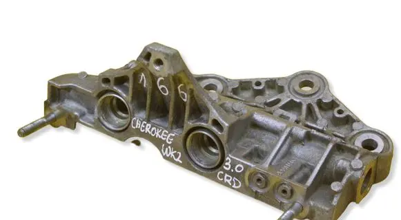 Jeep Grand Cherokee EGR valve cooler bracket 90513443F