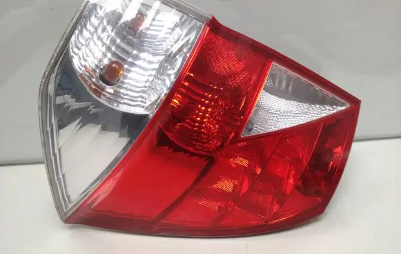 Honda FR-V Rear/tail lights 0927