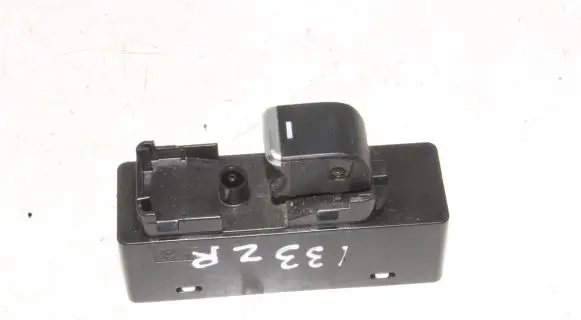 Mazda 6 Electric window control switch