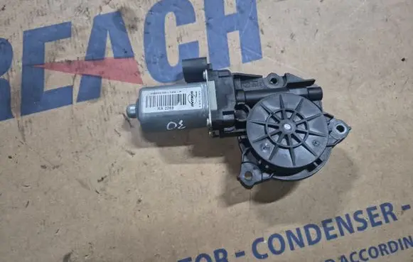 Alfa Romeo 159 Rear door window regulator motor D294500 RA2269