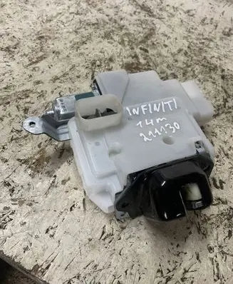 Infiniti QX60 L50 Tailgate/trunk/boot lock/catch/latch 2178404A