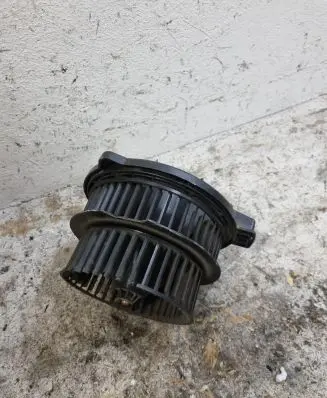 Toyota Prius (XW20) Heater fan/blower 1940001390