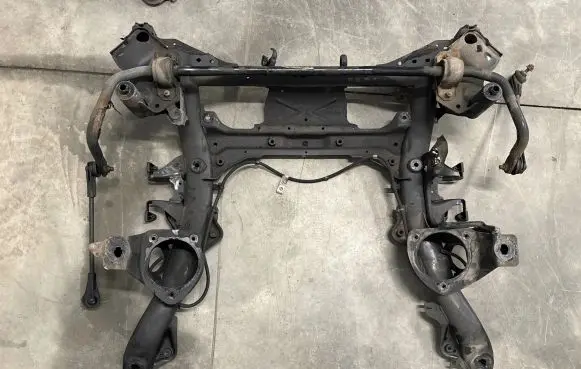BMW 4 F32 F33 Front subframe 6872123