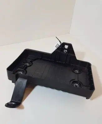 Nissan Qashqai J12 Battery tray 