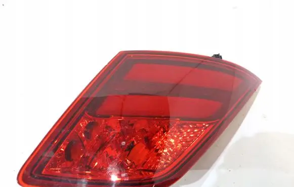 Peugeot 308 Tailgate rear/tail lights