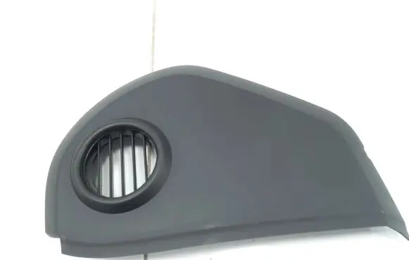 Volkswagen Touareg I Fuse box cover 7L6857175