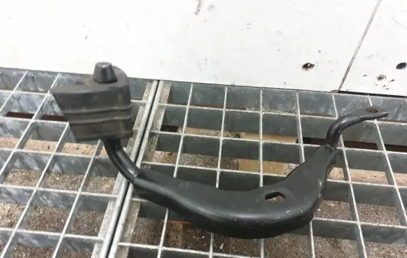 Muffler mount bracket/holder