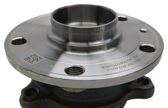 Audi Q3 F3 Front wheel bearing hub 3QF407621J