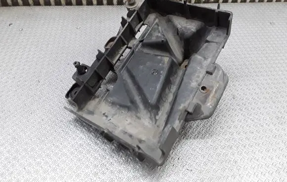 Volkswagen Fox Battery tray 6Q0915331D