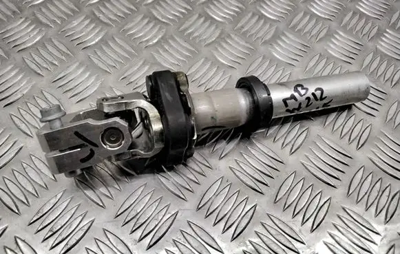 Mercedes-Benz E W212 Steering column universal joint PP204460191
