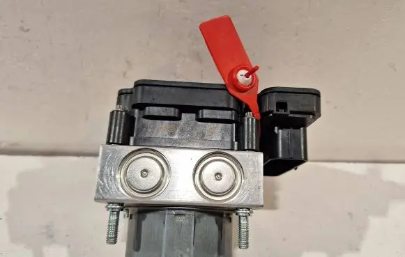 Peugeot 308 SW ABS Pump 0265255894