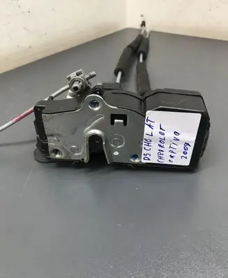 Chevrolet Captiva Rear door lock