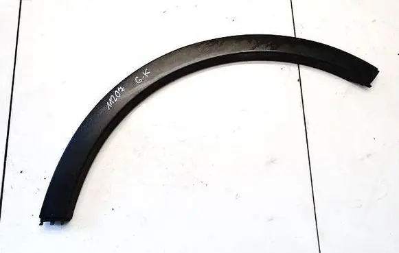 Ford Kuga I Rear arch trim 8V41S286D03AD