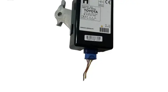 Toyota Yaris Door central lock control unit/module 897400D100