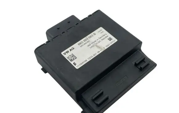 Audi A5 8T 8F Voltage converter/converter module 8K0959663B 111004109 8K0959663
