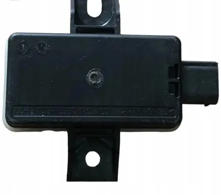 Mercedes-Benz C W205 Tire pressure control unit A0009003813