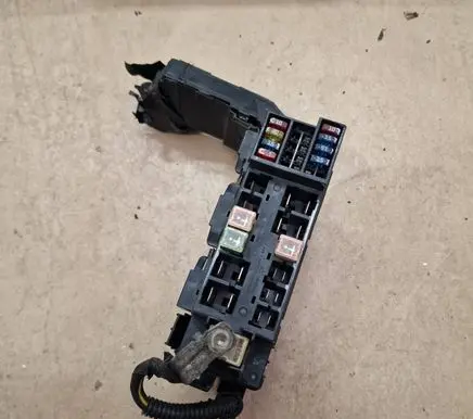 Nissan Primera Fuse box set 71547003 24382AV715